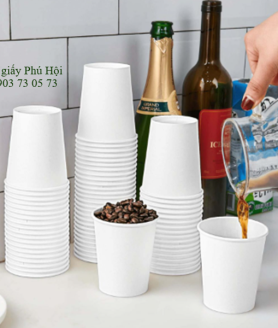 Ly giấy đựng cafe nóng tại Quận 2