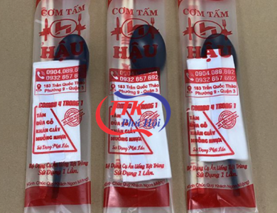 In combo dụng cụ ăn uống mang đi