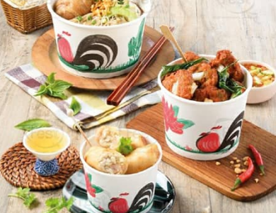 In tô giấy đựng bún riêu tại Quận 3 TP HCM
