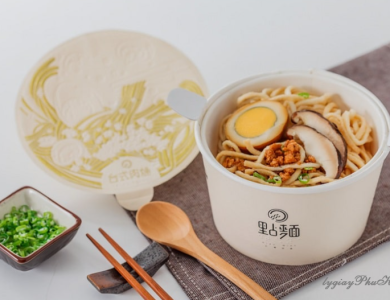 In tô giấy đựng cháo trắng tại Quận 8 TP HCM