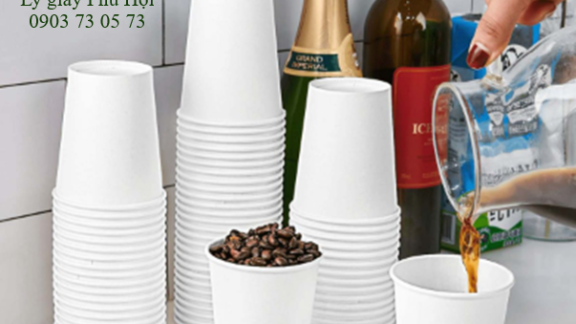Ly giấy đựng cafe nóng tại Quận 2