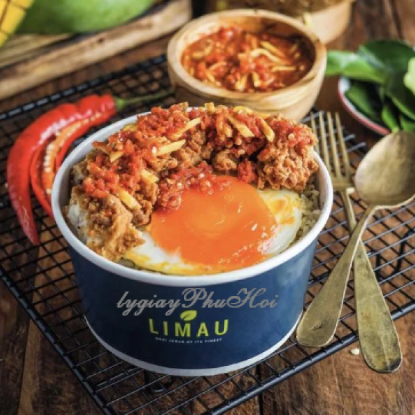 In tô giấy đựng bánh canh cua tại Quận 11 TP HCM