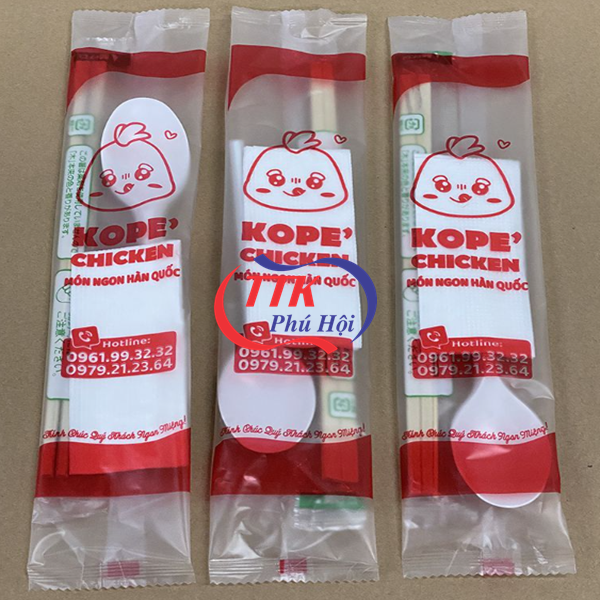 Combo dụng cụ ăn uống 4 trong 1